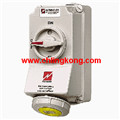 曼奈柯斯 IP67-帶開關(guān)，帶DUO-機械聯(lián)鎖壁裝式插座 7011A